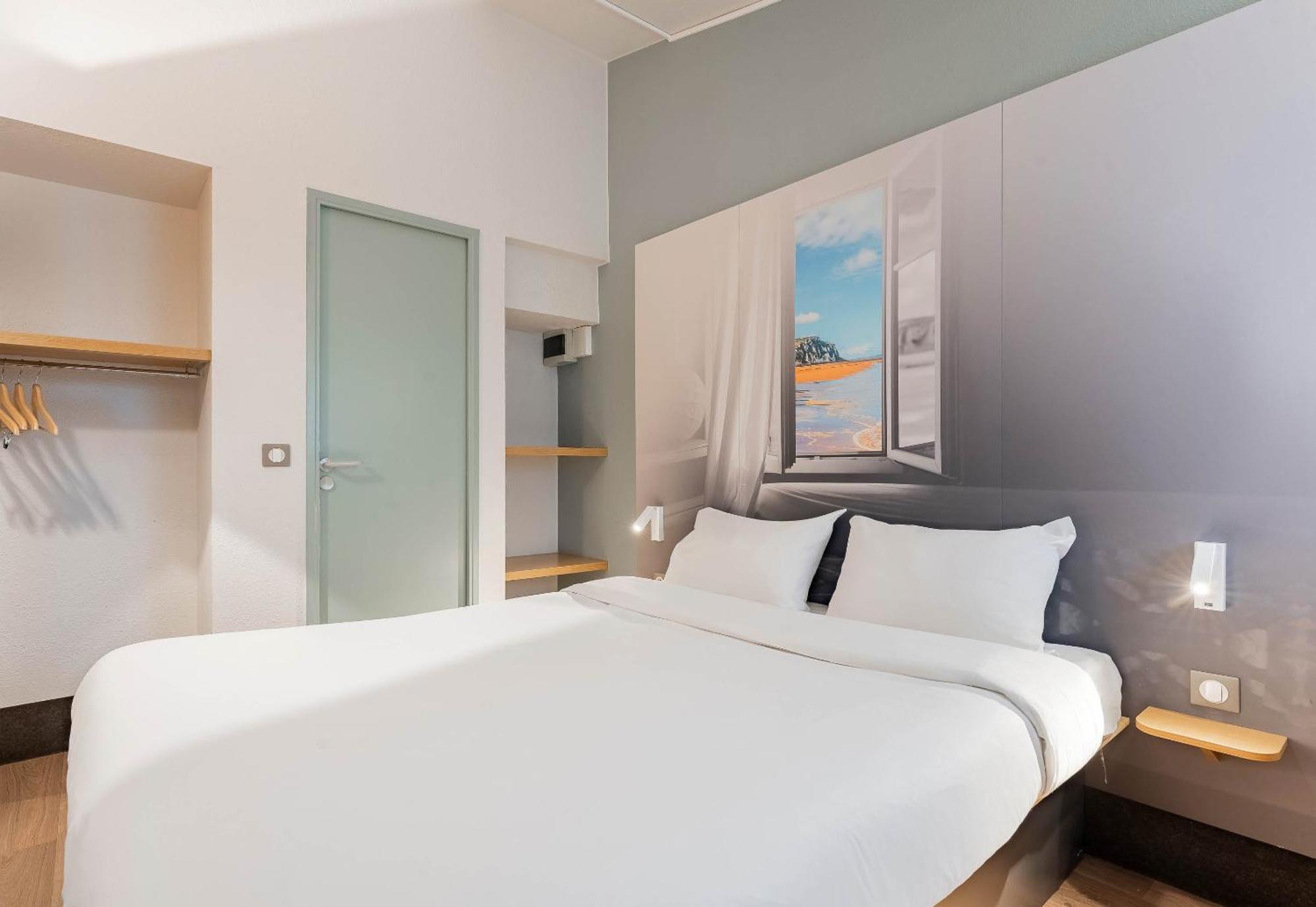 B&B Hotel Calais Coquelles Tunnel Sous La Manche Exterior photo